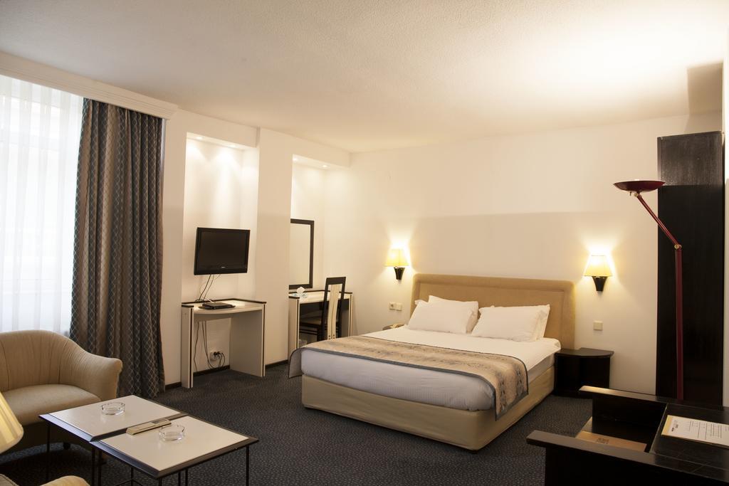 King Hotel Guvenlik Анкара Экстерьер фото